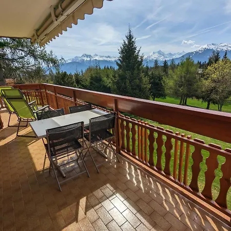 Beau Vallon 04 Апартаменты *