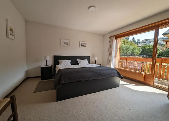 Appartement Beau Vallon 04 *